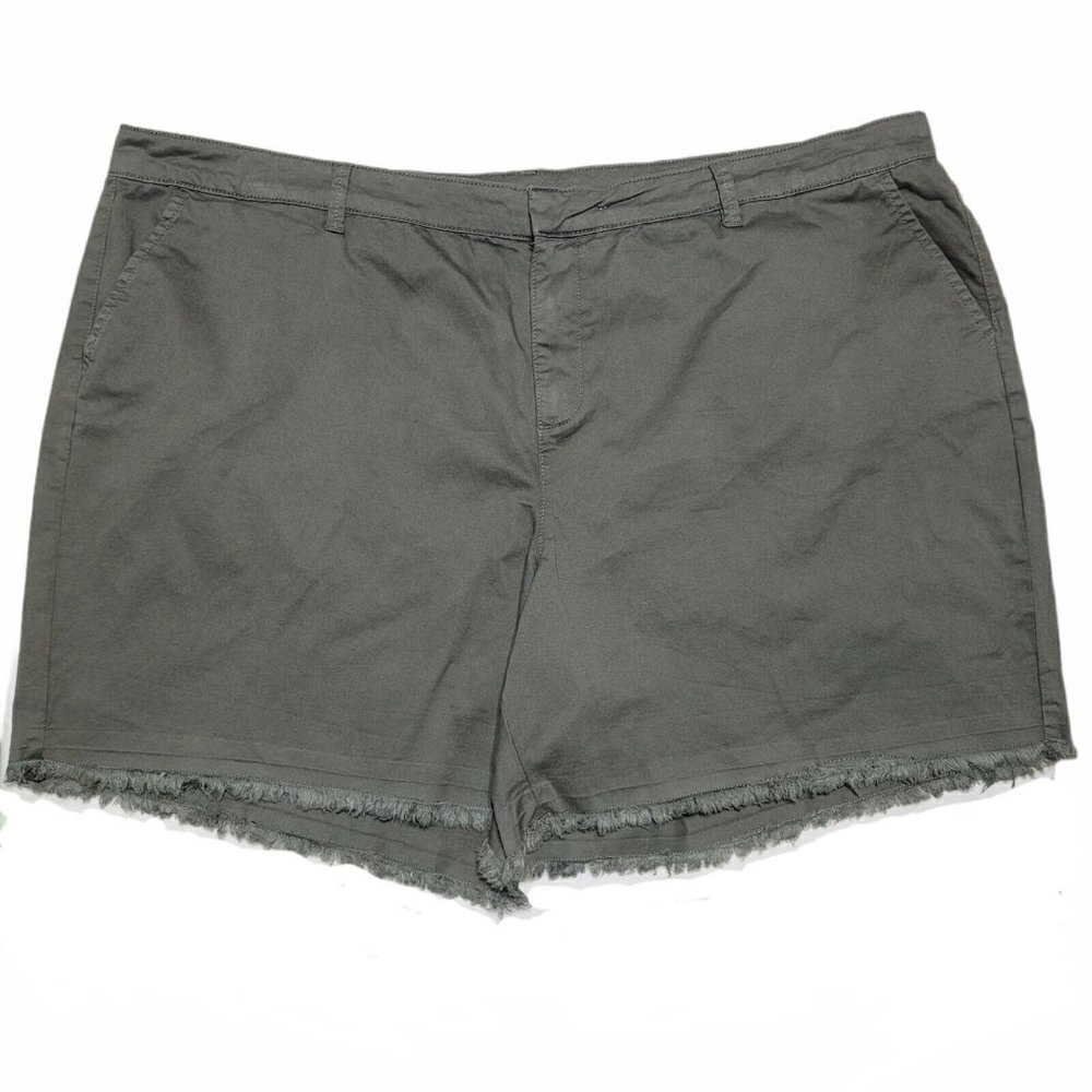 STYLE & CO Chino Shorts Mid Rise Bermuda Frayed Hem Green Licorice Plus Sz 24W